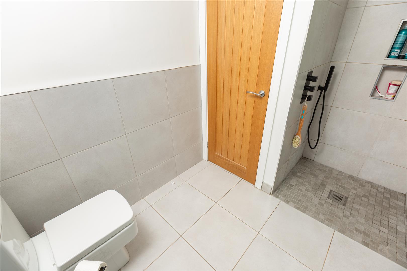 Bryndolau, Dunvant, Swansea, SA2 7TQ